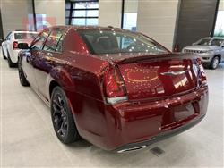 کرایسلەر 300